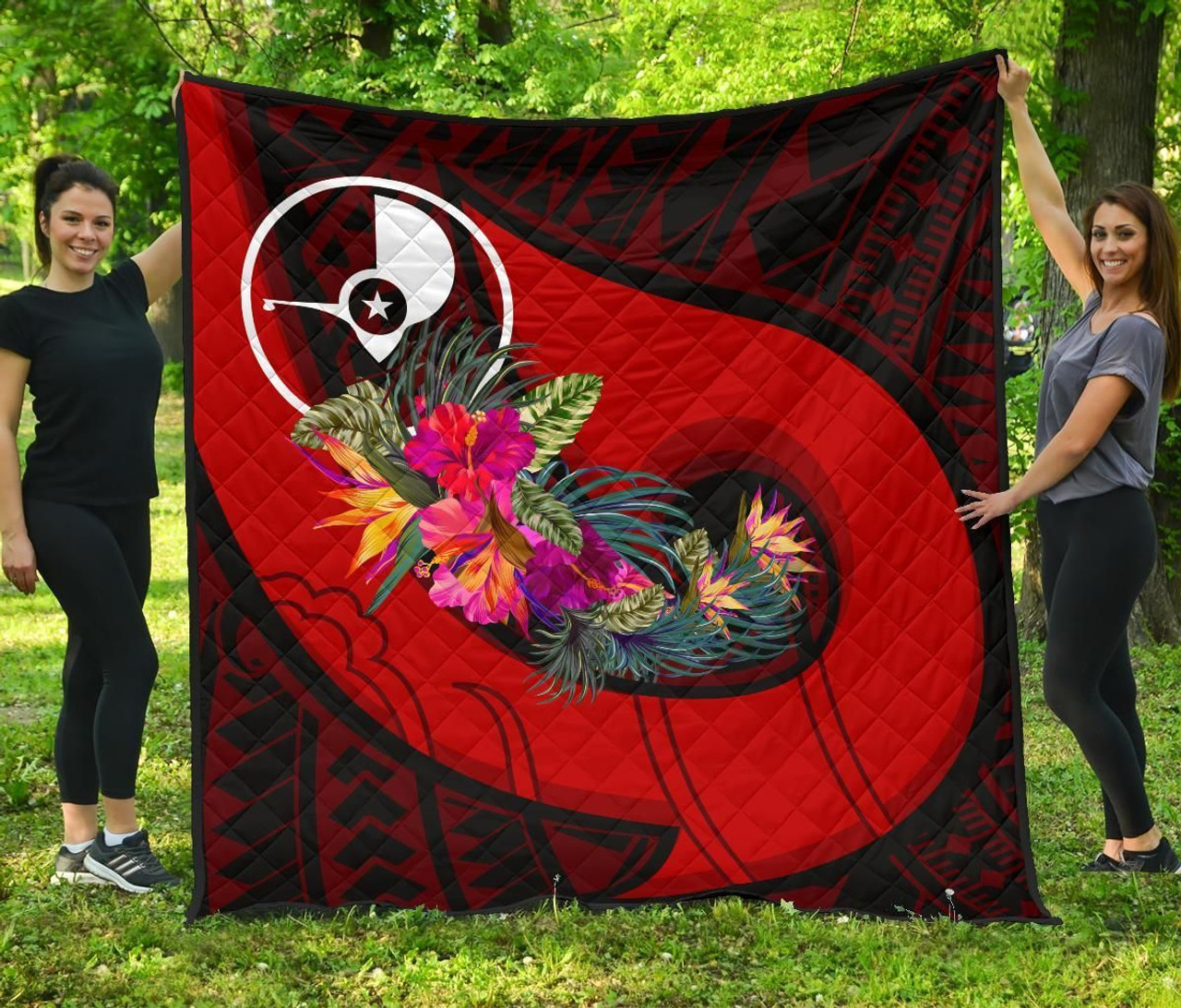Yap Premium Quilt - Polynesian Hook And Hibiscus (Red) 2
