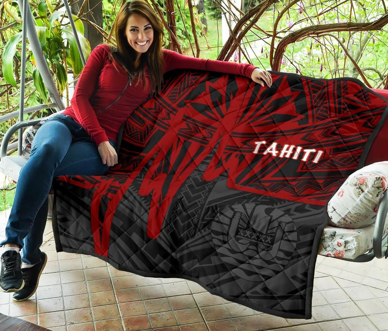 Tahiti Premium Quilt - Tahiti Seal In Heartbeat Patterns Style (Red) 3
