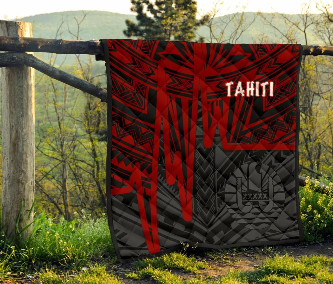 Tahiti Premium Quilt - Tahiti Seal In Heartbeat Patterns Style (Red) 9
