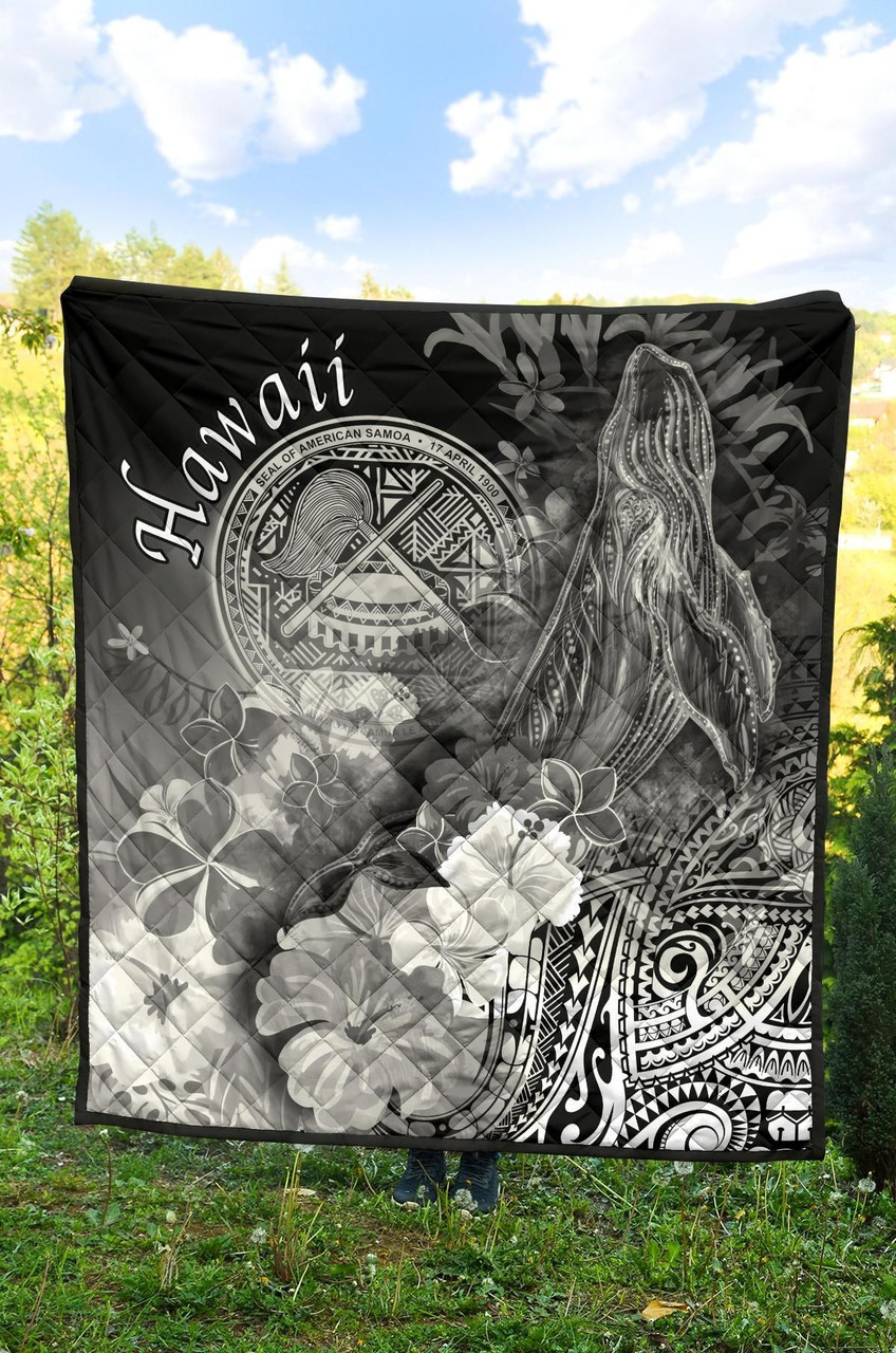 Polynesian Hawaii Premium Quilt - Humpback Whale with Tropical Flowers (White) 4