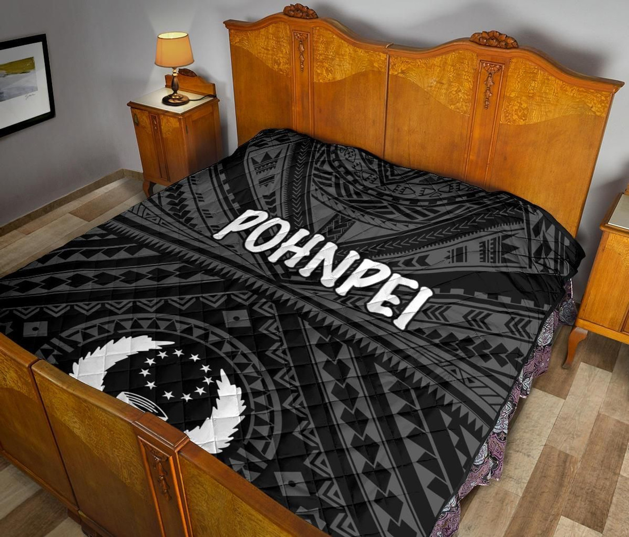 Pohnpei Premium Quilt - Pohnpei Seal With Polynesian Tattoo Style ( Black) 3