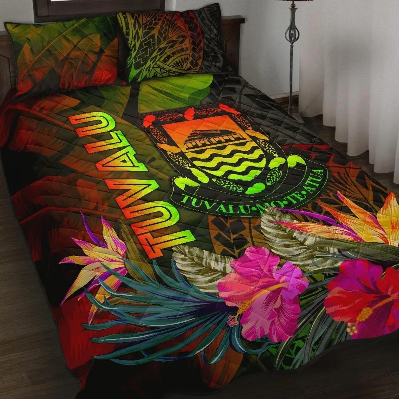 Tuvalu Polynesian Quilt Bed Set - Hibiscus and Banana Leaves 1