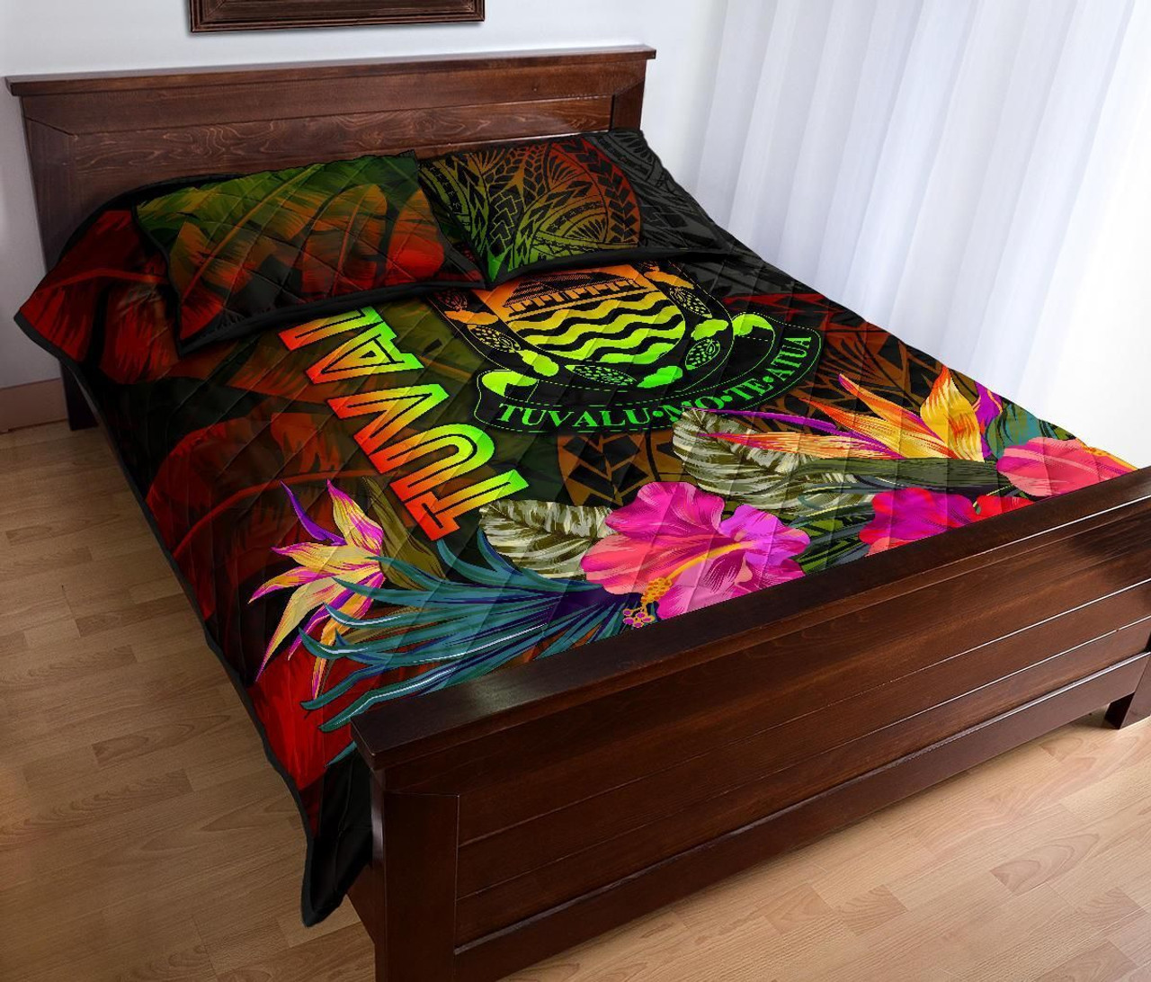 Tuvalu Polynesian Quilt Bed Set - Hibiscus and Banana Leaves 3