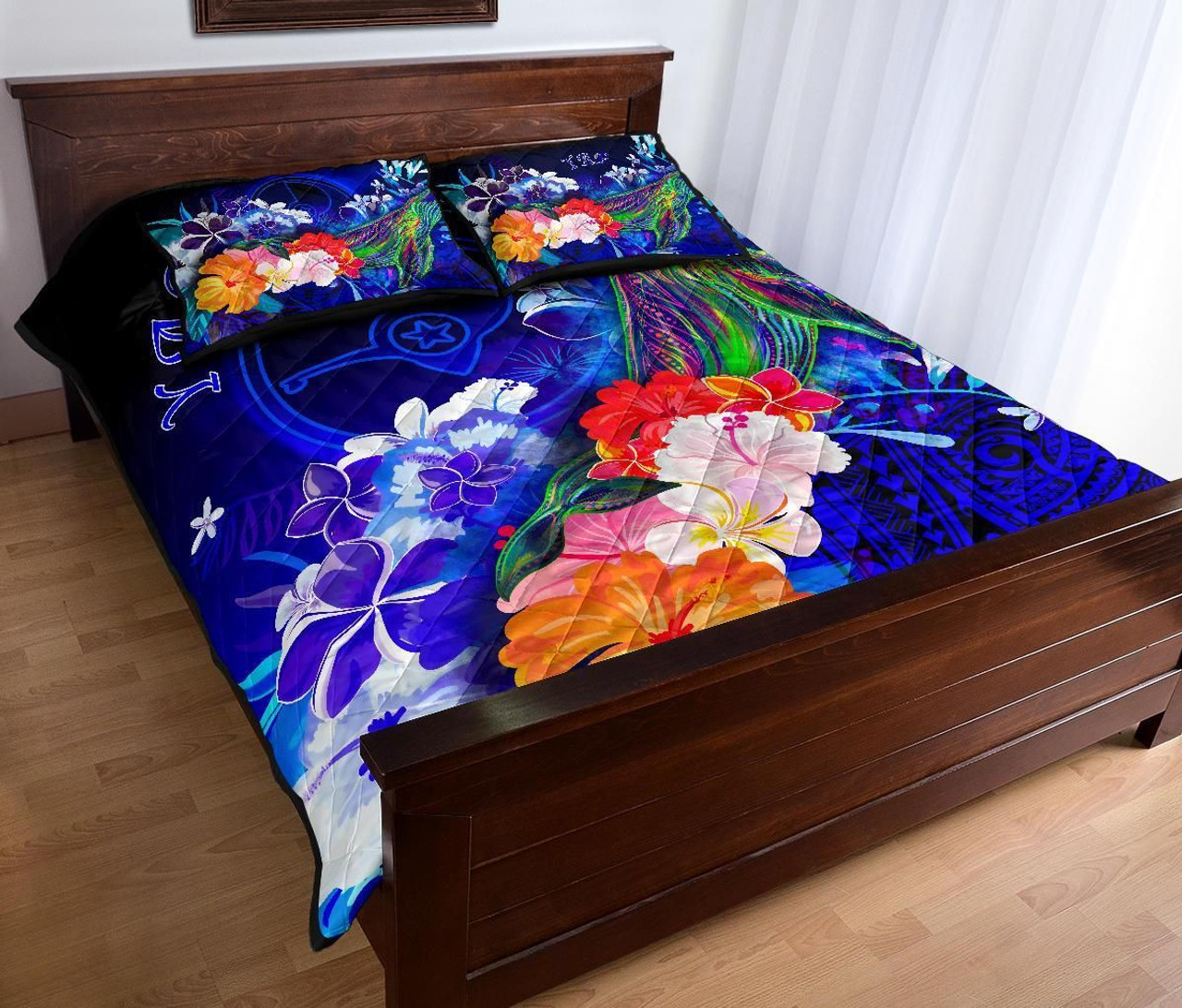 Yap Quilt Bed Set - Humpback Whale with Tropical Flowers (Blue) 3