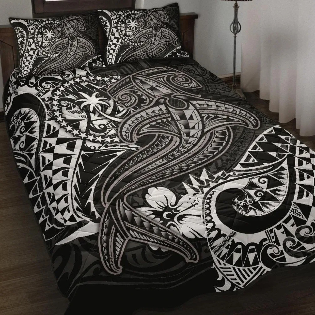 Chuuk Quilt Bed Set - White Shark Polynesian Tattoo 1