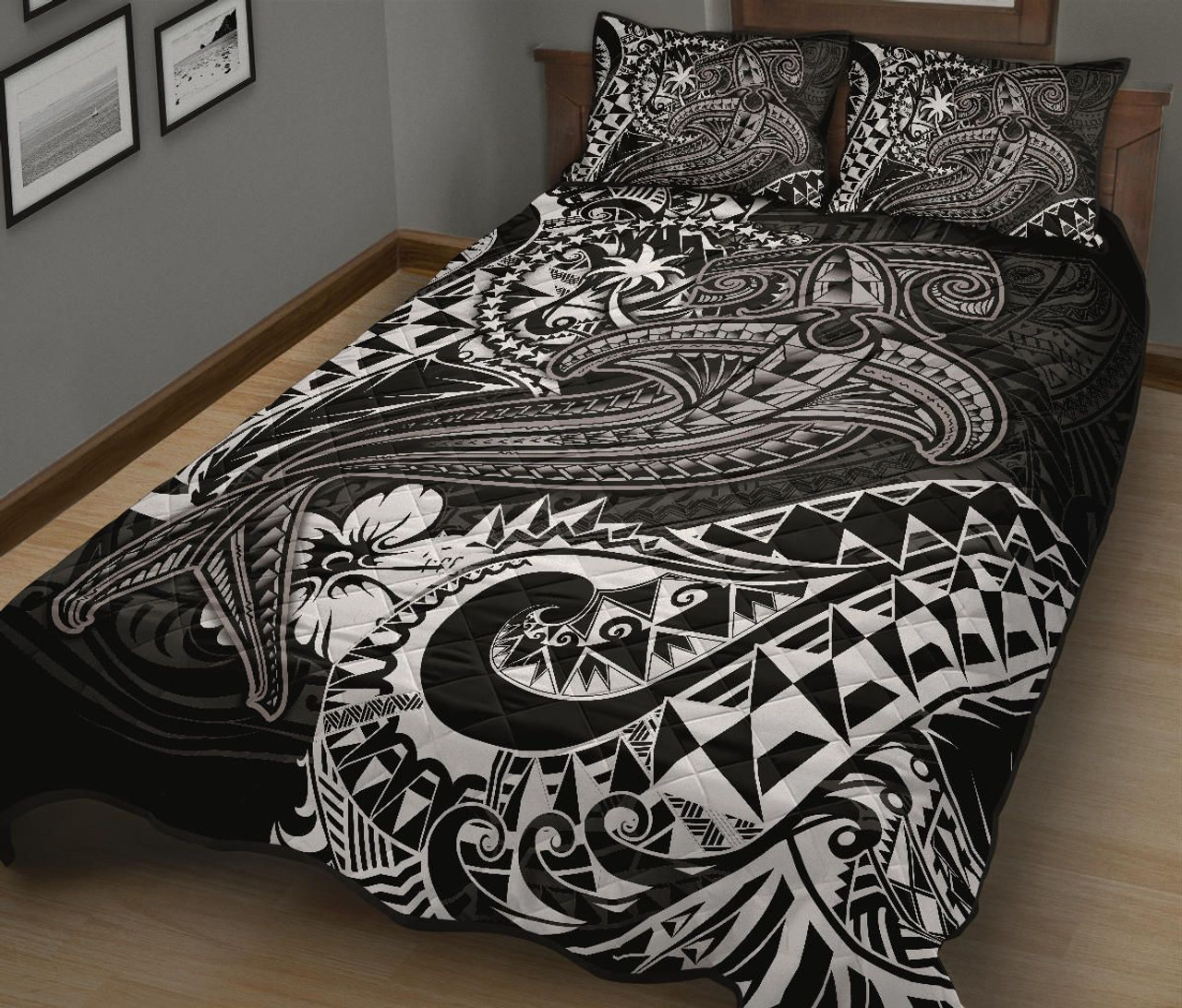 Chuuk Quilt Bed Set - White Shark Polynesian Tattoo 2