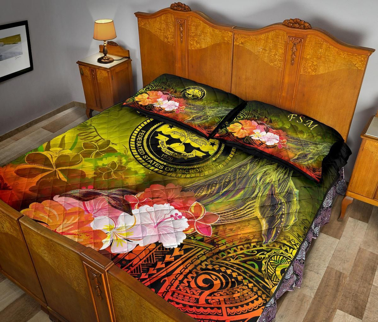 Federated States of Micronesia Quilt Bed Set - Humpback Whale with Tropical Flowers (Yellow) 4