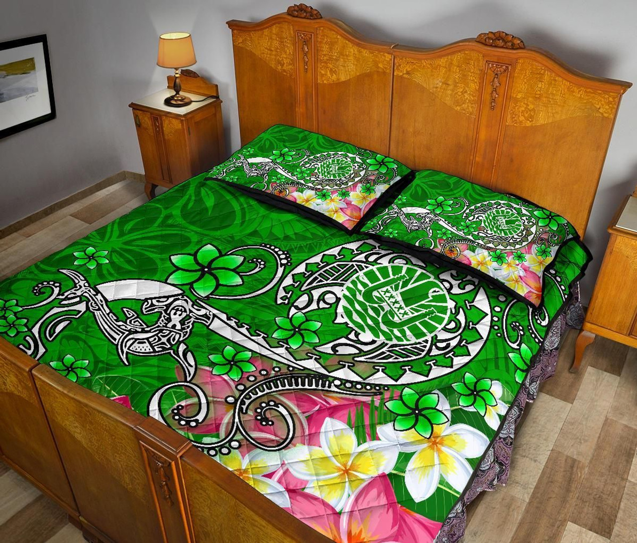 Tahiti Quilt Bed Set - Turtle Plumeria (Green) 4