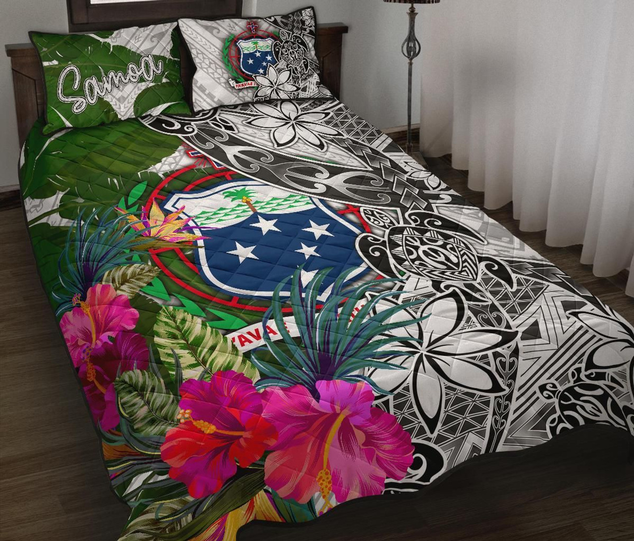 Samoa Quilt Bed Set White - Turtle Plumeria Banana Leaf 1
