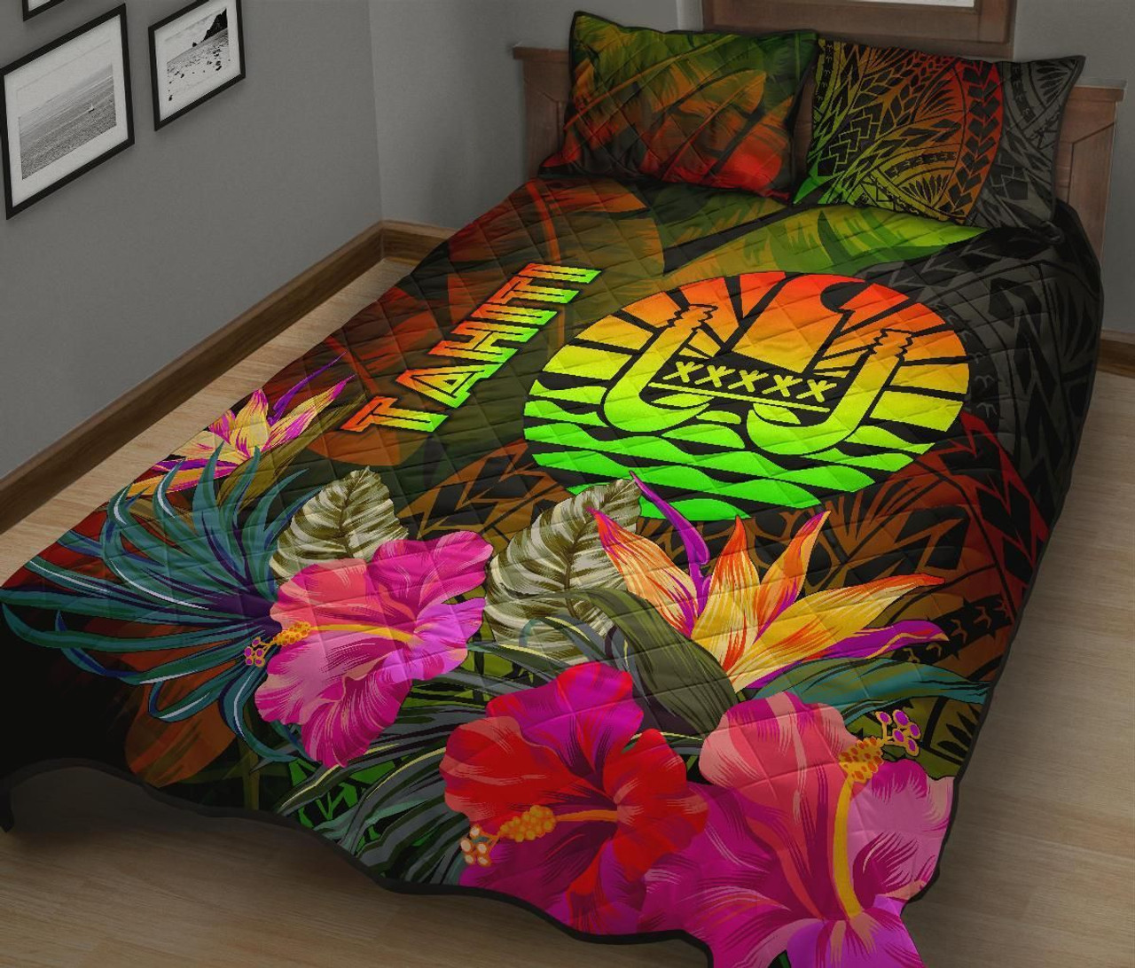 Tahiti Polynesian Quilt Bed Set - Hibiscus and Banana Leaves 2