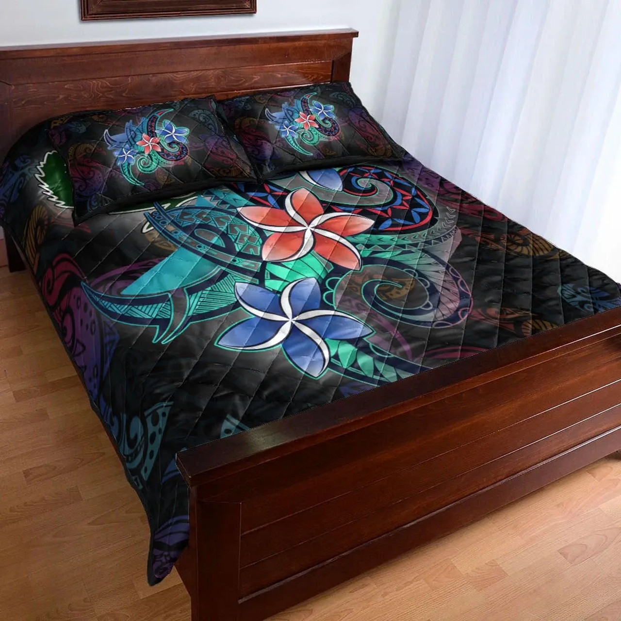 Pohnpei Quilt Bed Set - Plumeria Flowers Style