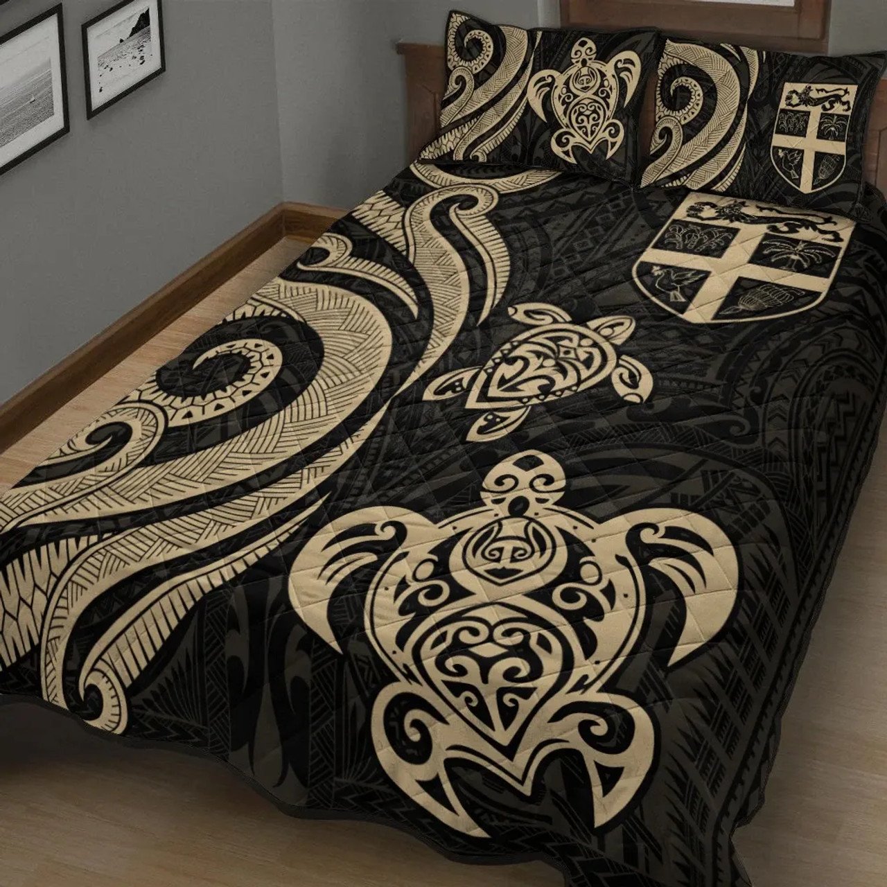 Fiji Quilt Bed Set - Gold Tentacle Turtle 2