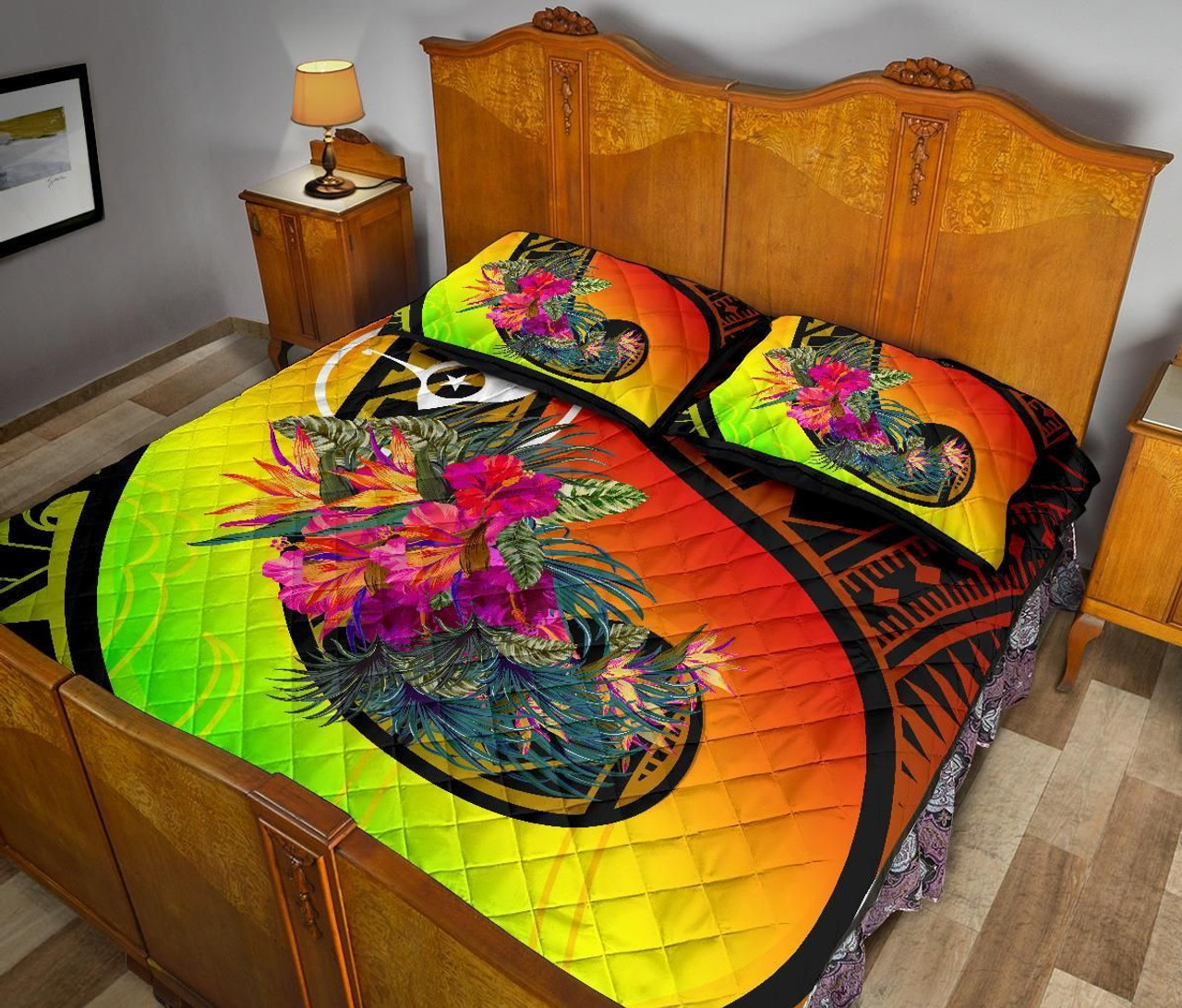 Yap Quilt Bed Set - Polynesian Hook And Hibiscus (Raggae) 4