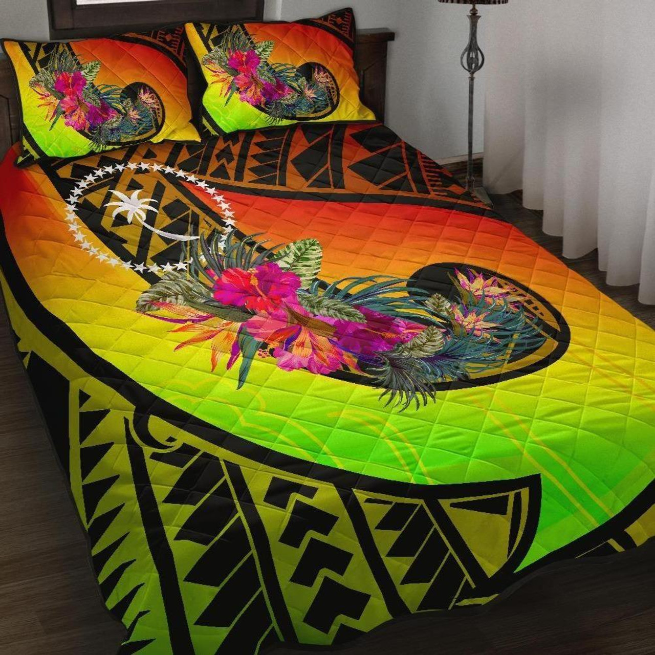 Chuuk Quilt Bed Set - Polynesian Hook And Hibiscus (Raggae) 1