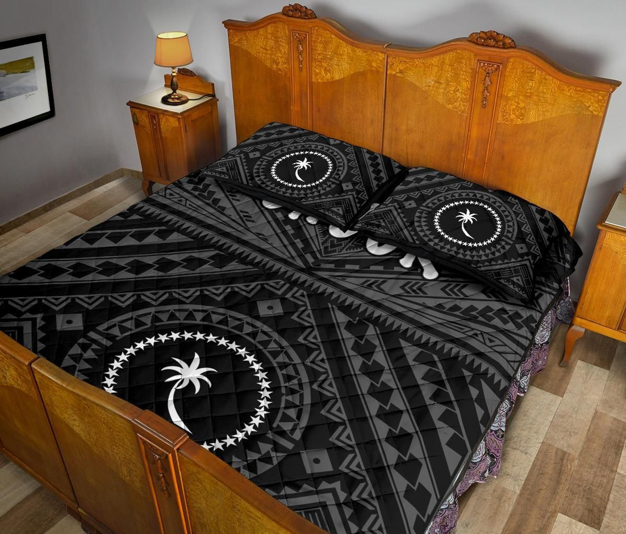 Chuuk Quilt Bed Set - Chuuk Seal With Polynesian Tattoo Style ( Black) 4
