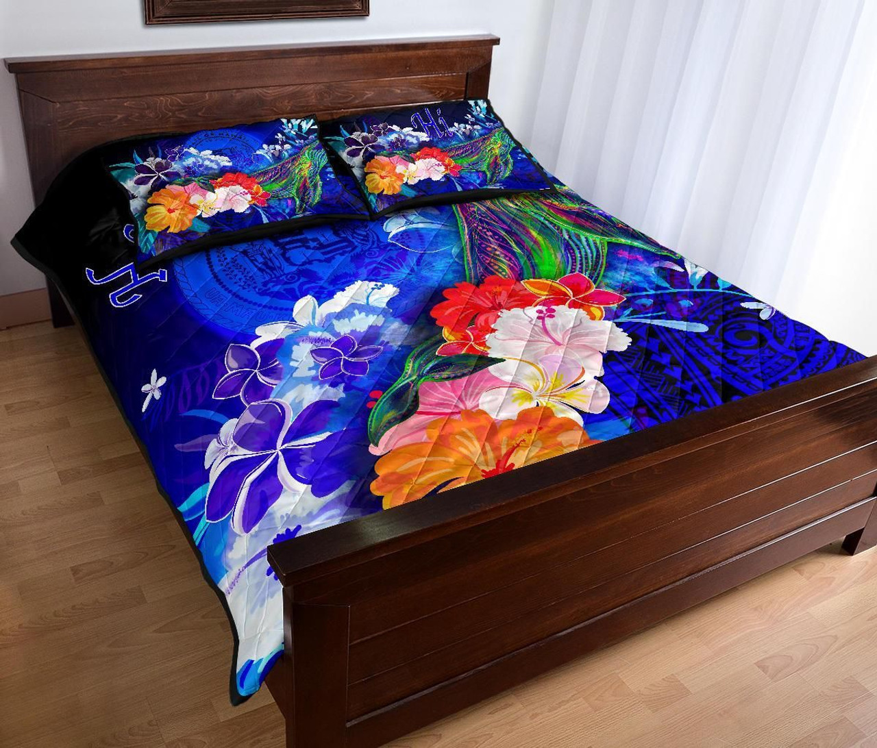 Polynesian Hawaii Quilt Bed Set - Humpback Whale with Tropical Flowers (Blue) 3