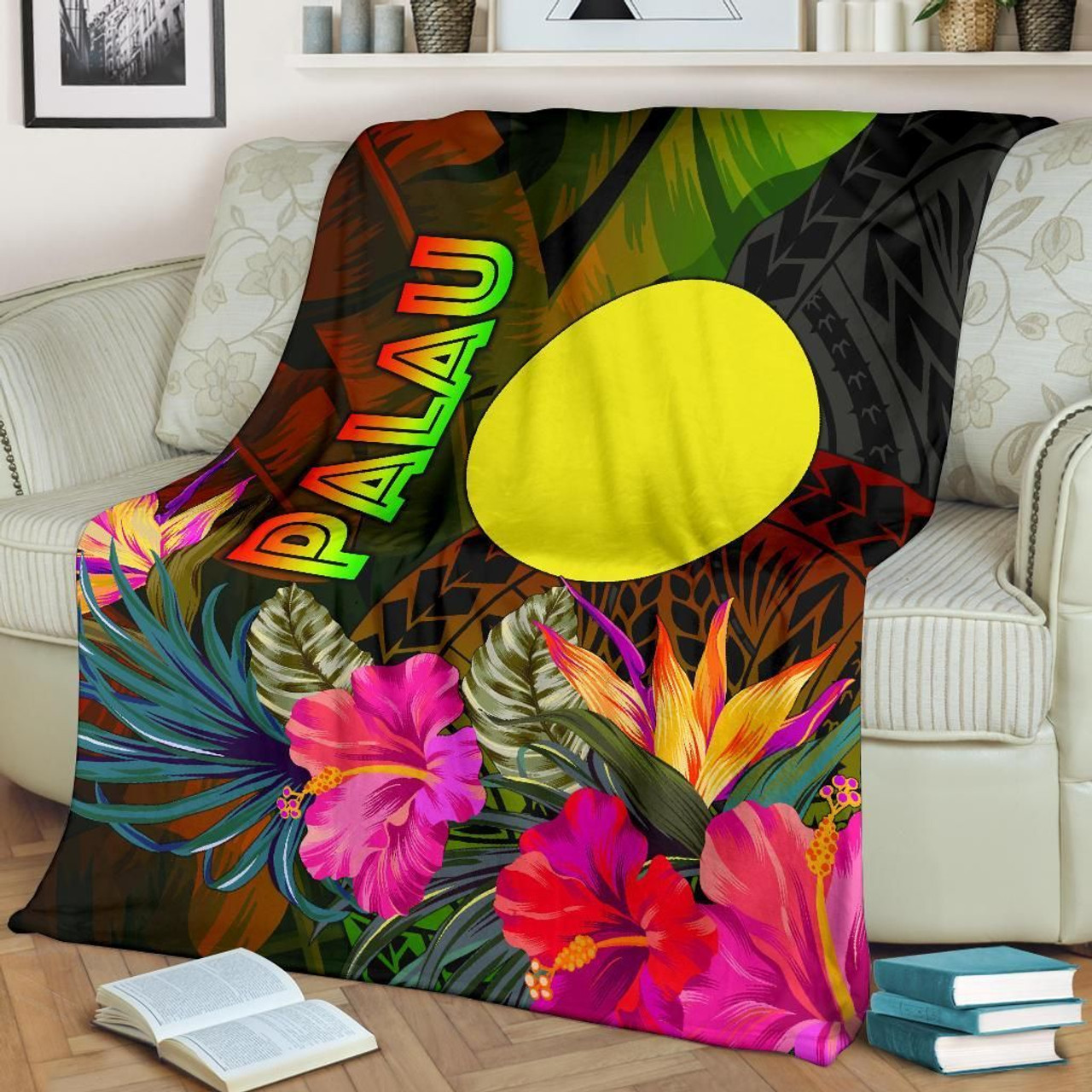 Palau Polynesian Premium Blanket -  Hibiscus and Banana Leaves 2