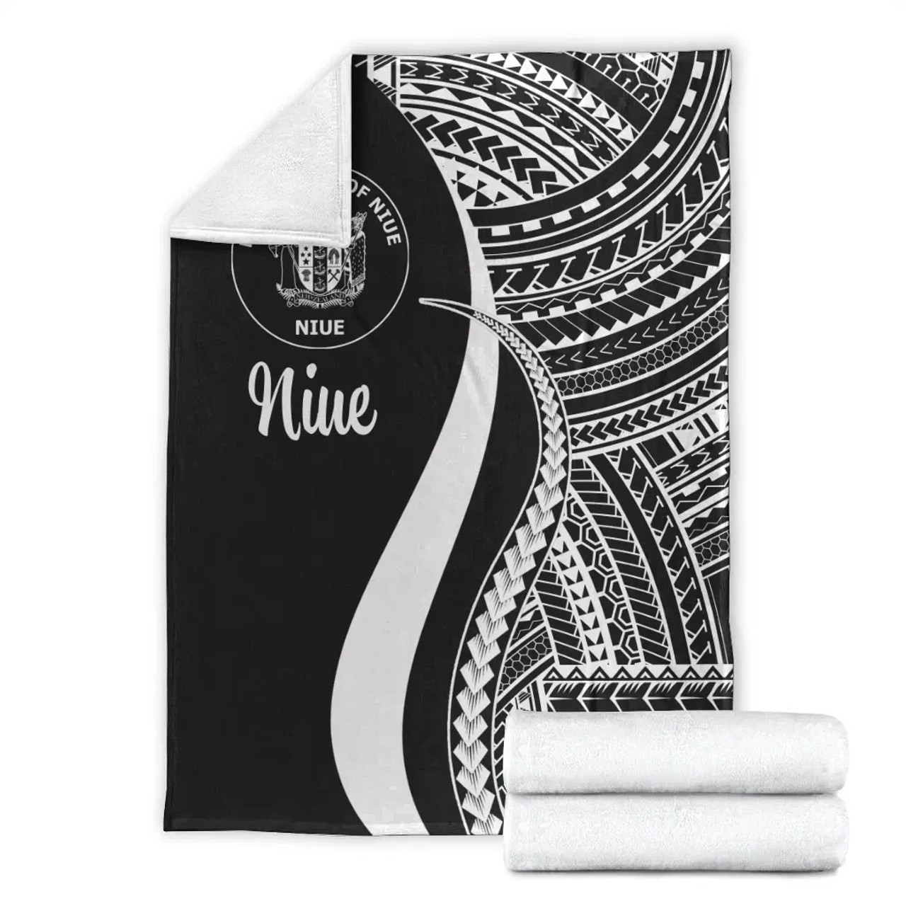 Niue Premium Blanket - White Polynesian Tentacle Tribal Pattern 7