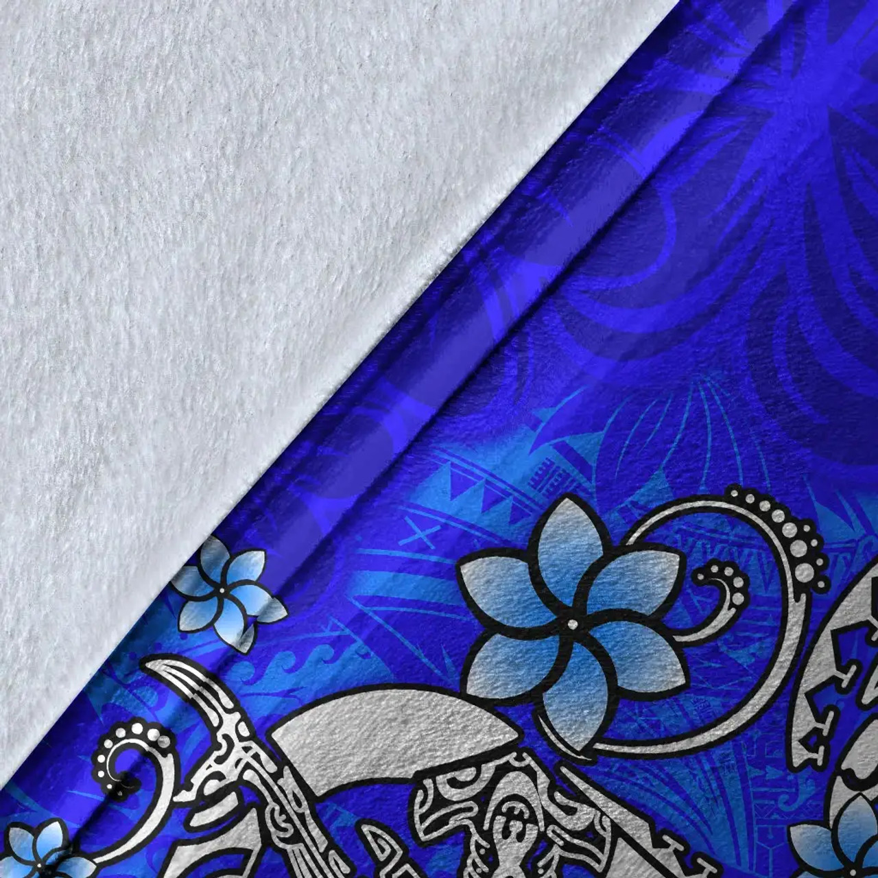 Fiji Premium Blanket  - Turtle Plumeria (Blue) 7
