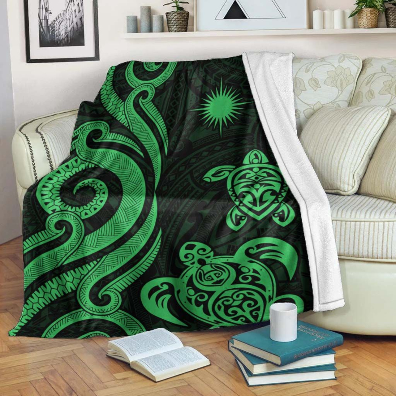 Marshall Islands Premium Blanket - Green Tentacle Turtle Crest 1