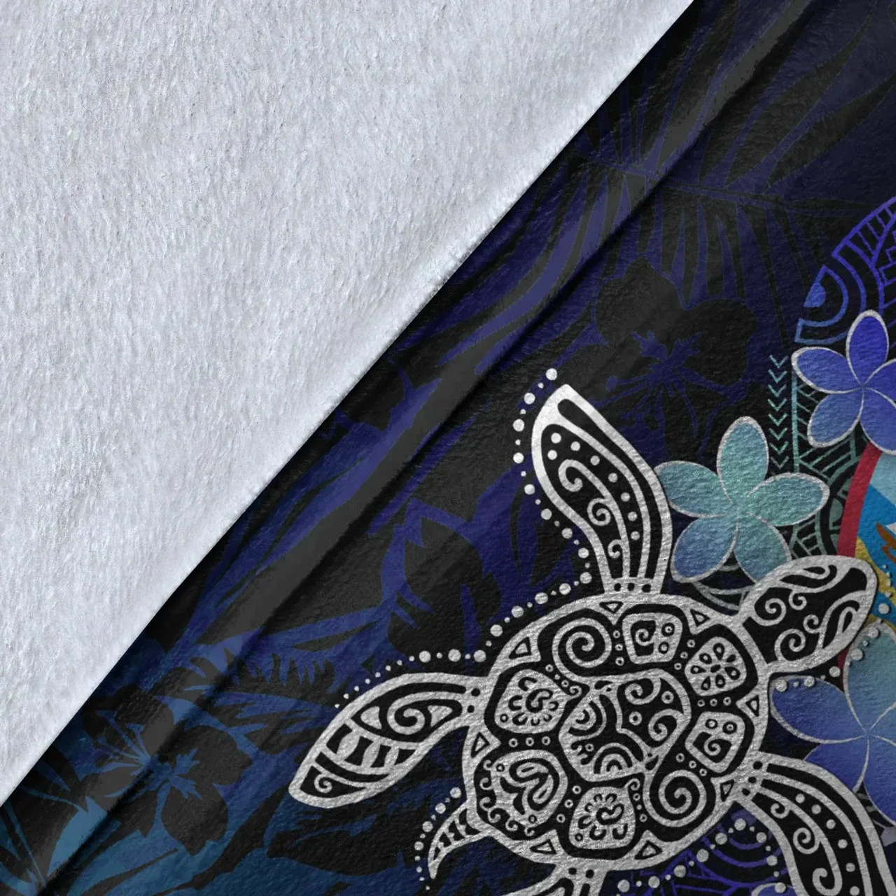 Guam Polynesian Premium Blanket - Blue Turtle Couple 8