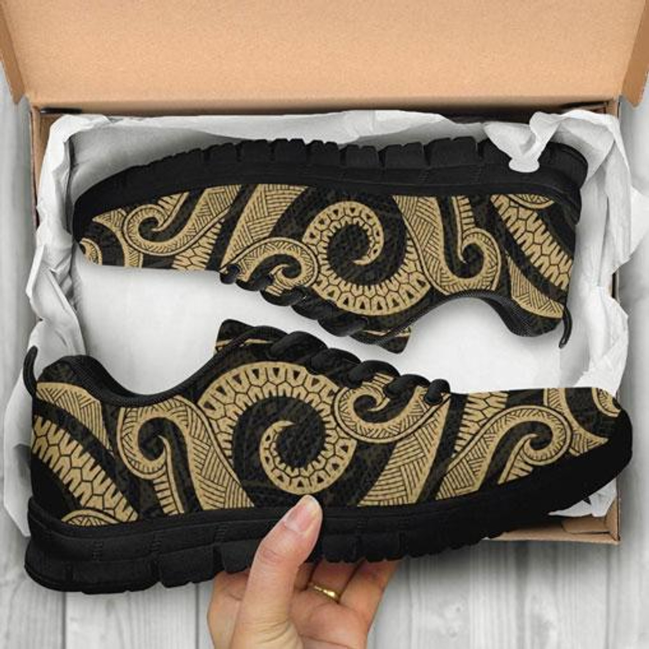 Tahiti Polynesian Sneakers - Gold Tentacle Turtle 5