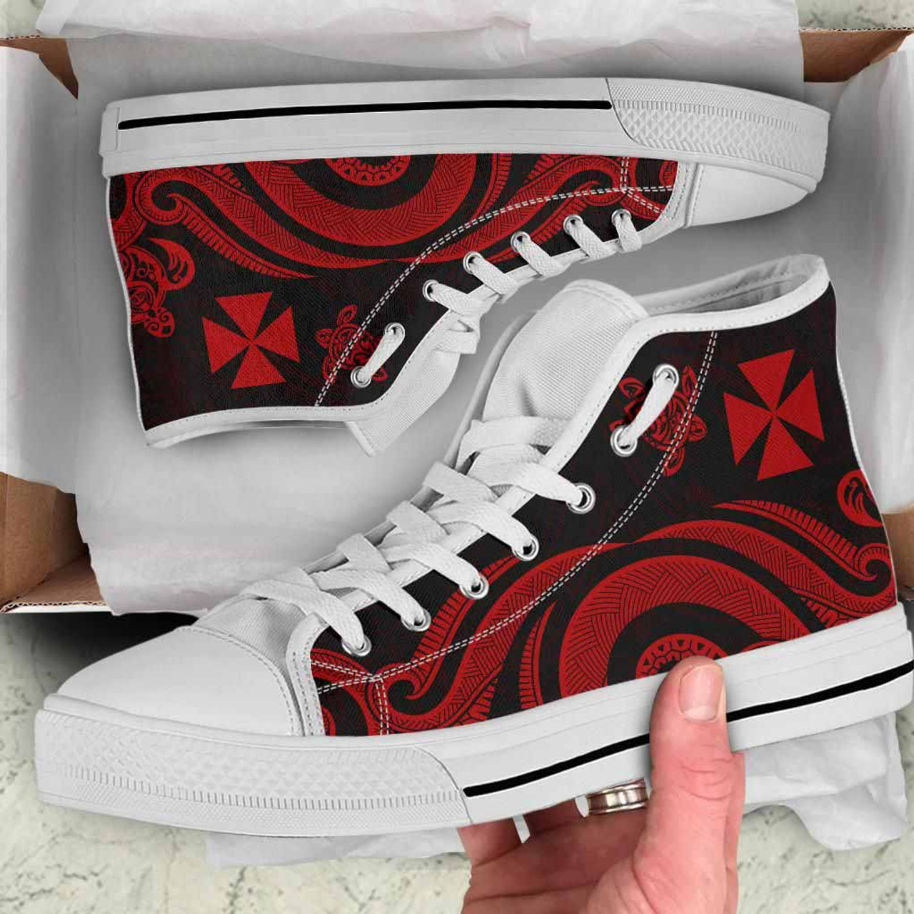 Wallis and Futuna High Top Canvas Shoes - Red Tentacle Turtle 10