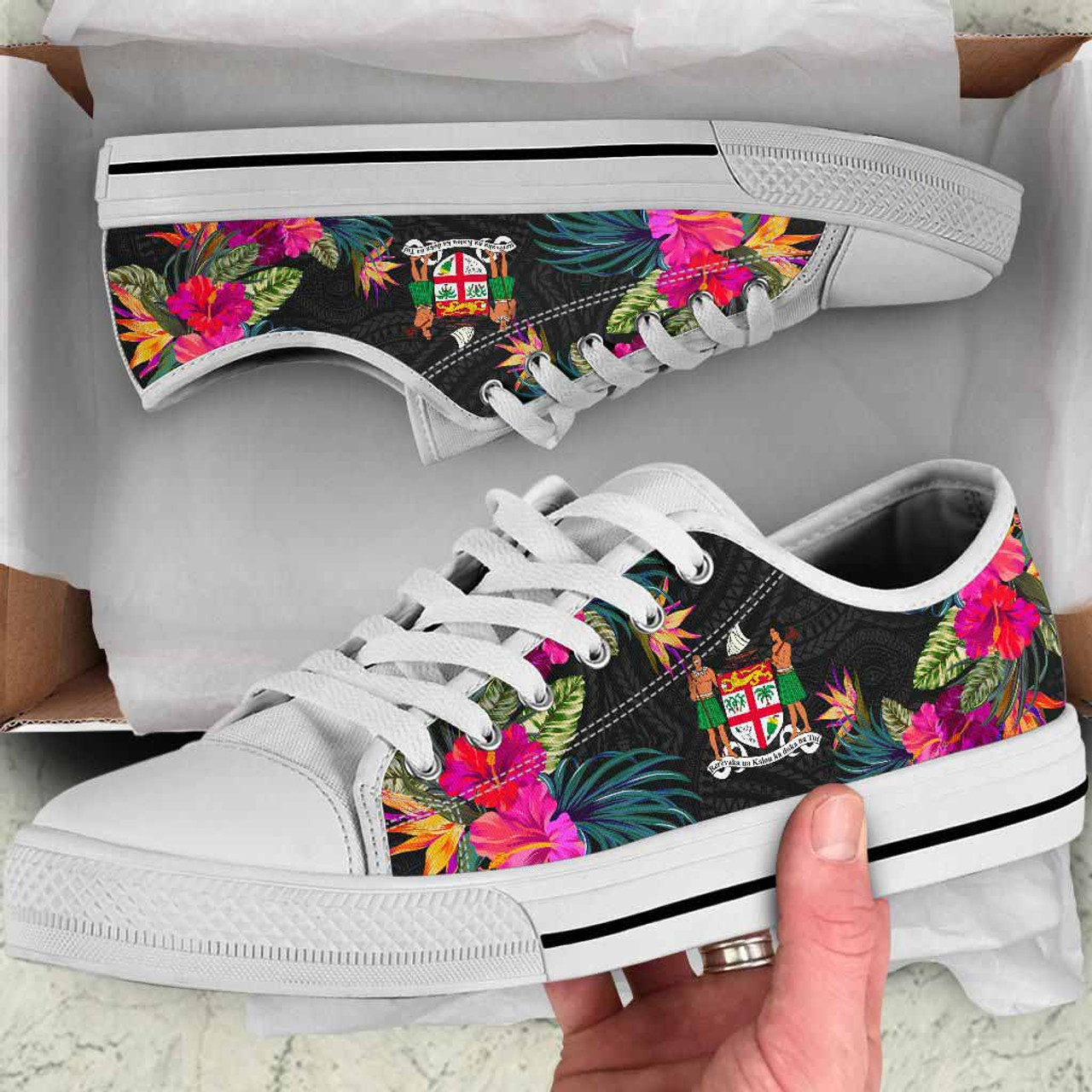 Fiji Low Top Shoes - Hibiscus Polynesian Pattern 10