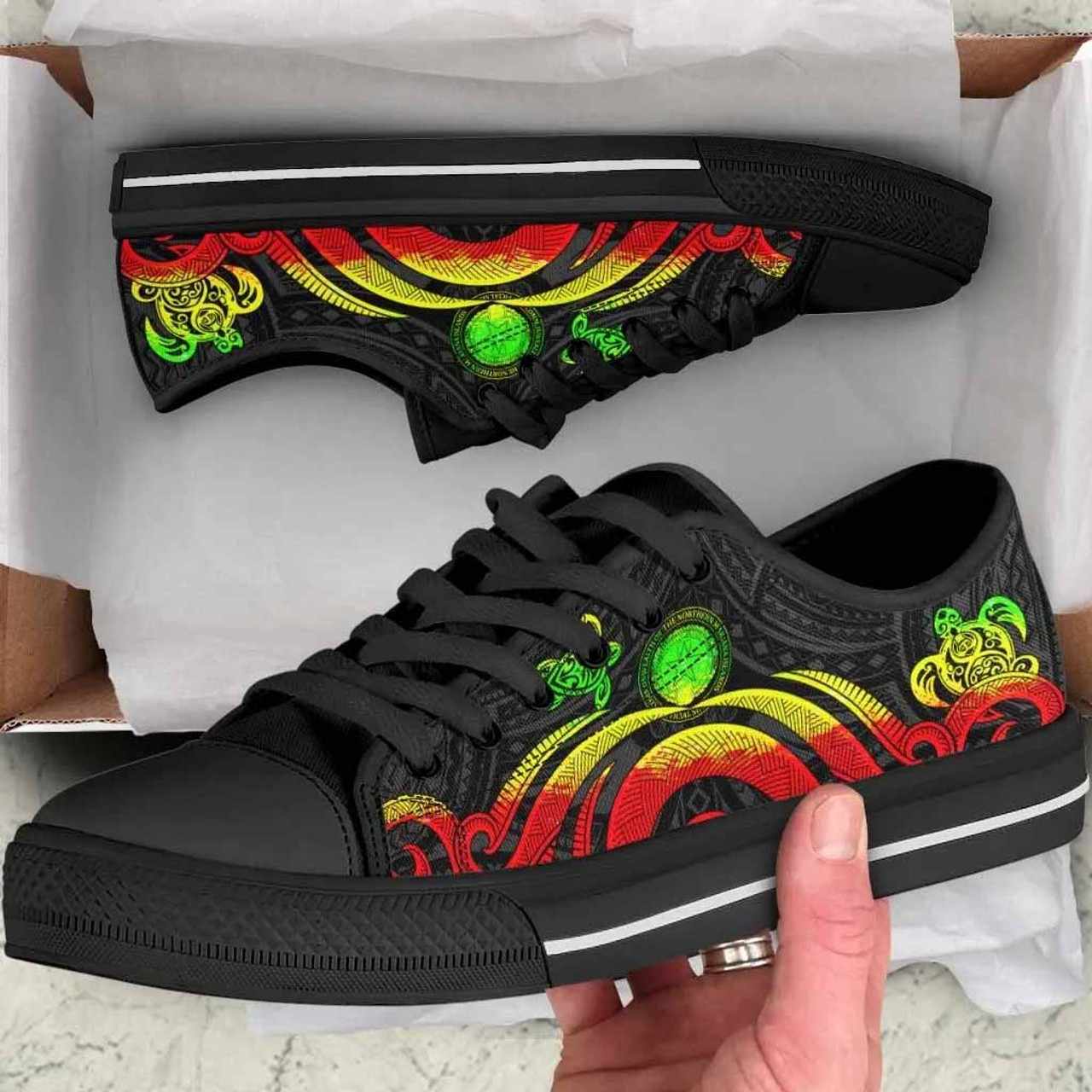 Northern Mariana Islands Low Top Canvas Shoes - Reggae Tentacle Turtle 2