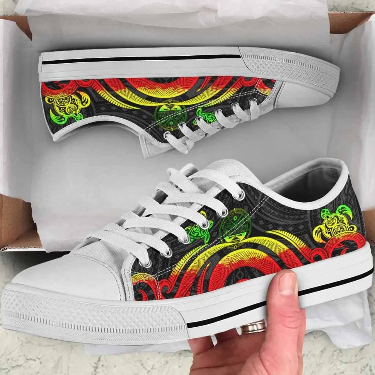 Marshall Islands Low Top Canvas Shoes - Reggae Tentacle Turtle Crest 5