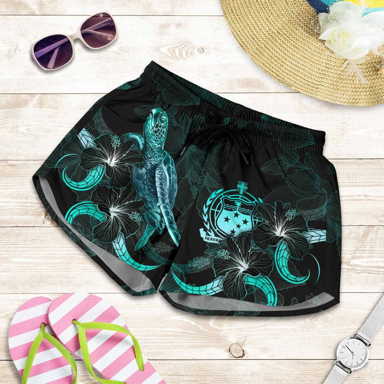 Samoa Polynesian Women Shorts - Turtle With Blooming Hibiscus Turquoise 1
