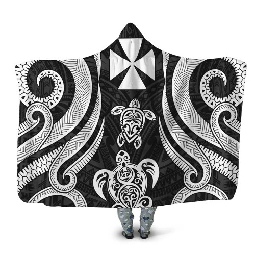 Wallis and Futuna Hooded Blanket - White Tentacle Turtle 1