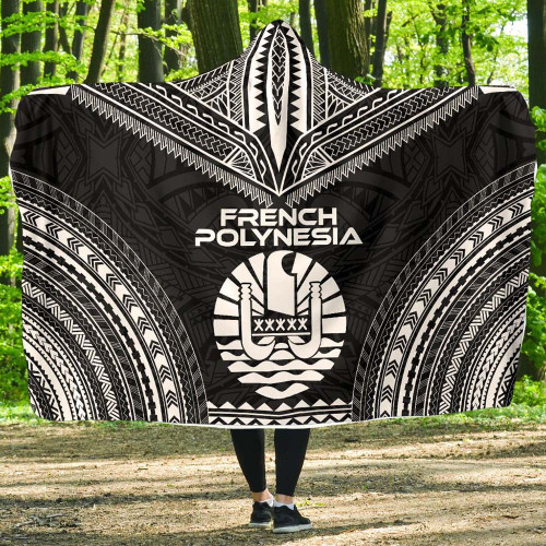 French Polynesia Polynesian Chief Hooded Blanket - Black Version 1