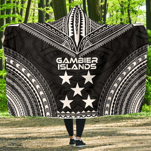 Gambier Islands Polynesian Chief Hooded Blanket - Black Version 1