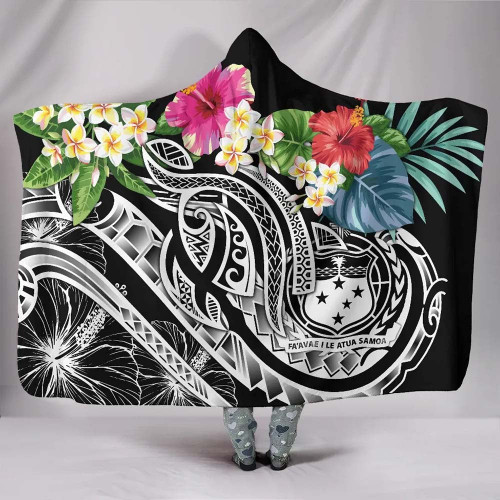 Polynesian Samoa Hooded Blanket - Summer Plumeria (Black) 1
