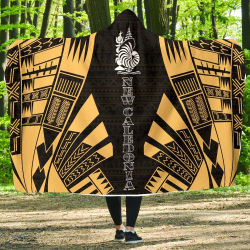 New Caledonia Hooded Blanket - Polynesian Tattoo Gold 1
