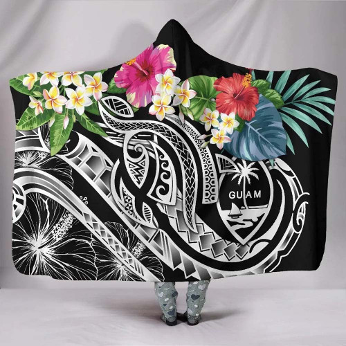 Guam Polynesian Hooded Blanket - Summer Plumeria (Black) 1