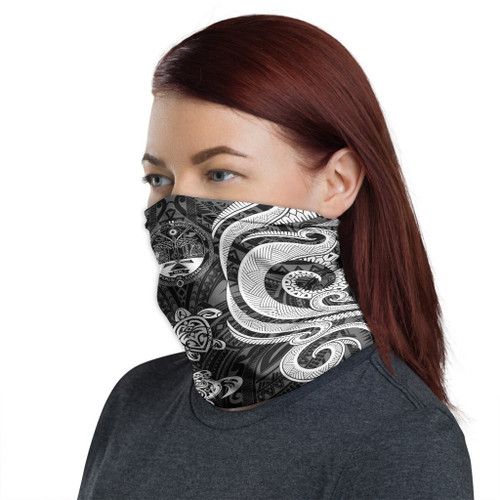 Marshall Islands Crest Neck Gaiter - Turtle Tentacle White 1