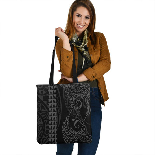Hawaii Tote Bag Map Kakau Style Grey