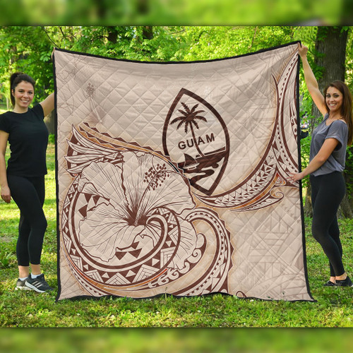 Guam Premium Quilt Hibiscus Flower Vintage Style1