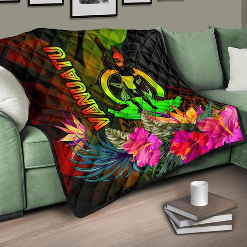 Vanuatu Polynesian Premium Quilt -  Hibiscus and Banana Leaves 1