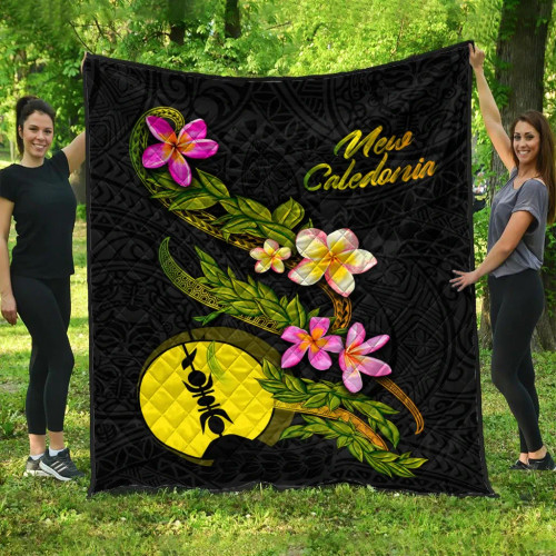 New Caledonia Polynesian Quilt - Plumeria Tribal 1