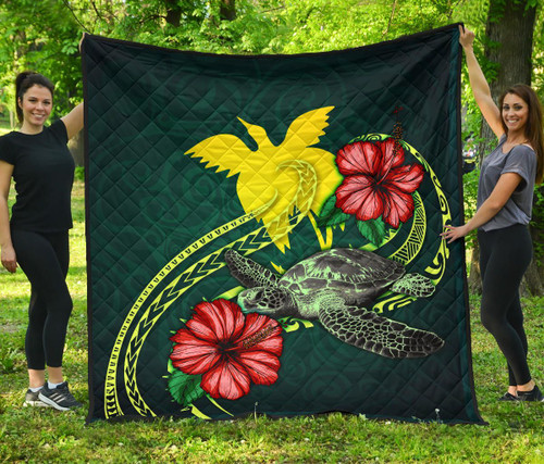 Papua New Guinea Polynesian Premium Quilt - Green Turtle Hibiscus 1