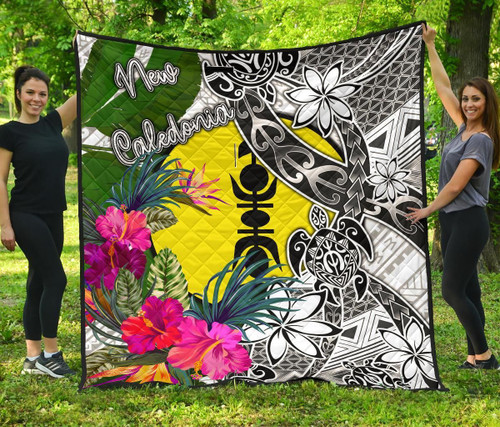 New Caledonia Premium Quilt White - Turtle Plumeria Banana Leaf 1