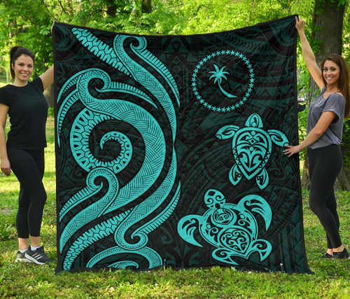 Chuuk Micronesian Premium Quilt - Turquoise Tentacle Turtle 1