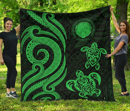 Northern Mariana Islands Premium Quilt - Green Tentacle Turtle 1