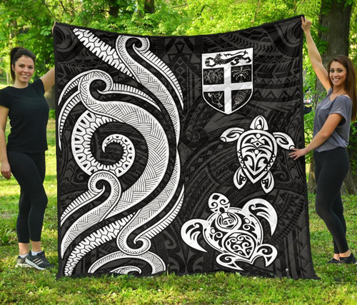 Fiji Polynesian Premium Quilt - White Tentacle Turtle 1