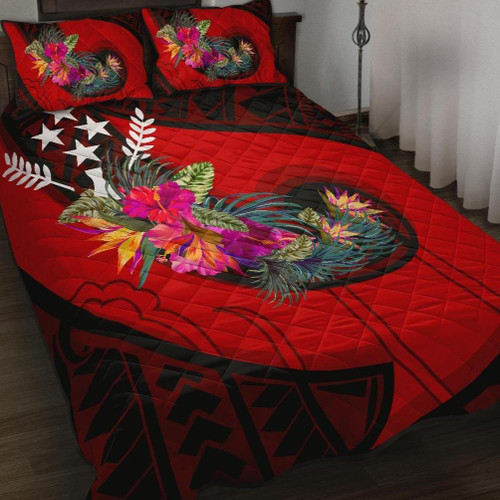 Kosrae Quilt Bed Set - Polynesian Hook And Hibiscus (Red) 1