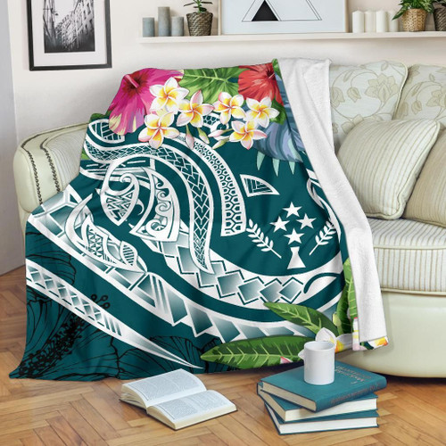 Kosrae Polynesian Premium Blanket - Summer Plumeria (Turquoise) 1