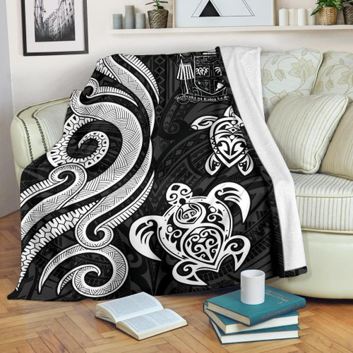 Fiji Polynesian Premium Blanket - White Tentacle Turtle Crest 1
